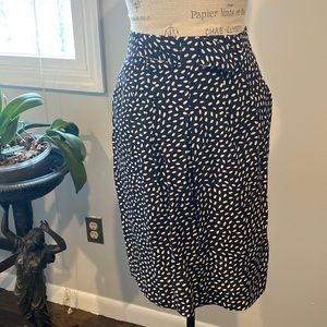 Weill 100%Silk Skirt size 6